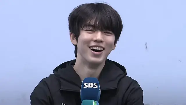 "책 많이 읽죠?" 기자도 감탄...격이 다른 한마디