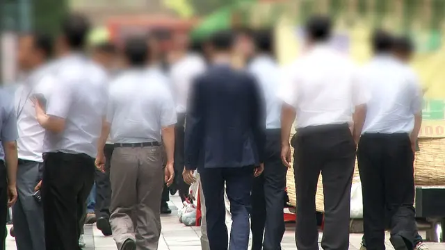 "내가 꼰대라서"…2030에게 환영받는 '영포티'의 습관