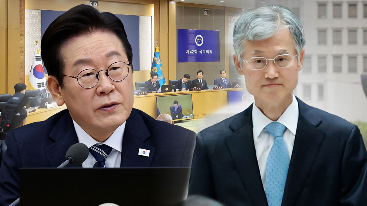 스프가 고른 <8뉴스> : "권력 가진 특별한 존재로 착각"…이 대통령의 일침