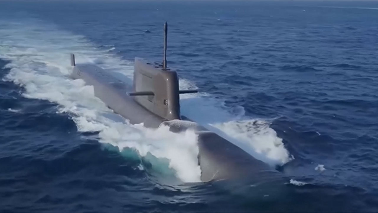 핵잠수함, 한국서 건조?..여전히 복잡한 함수들