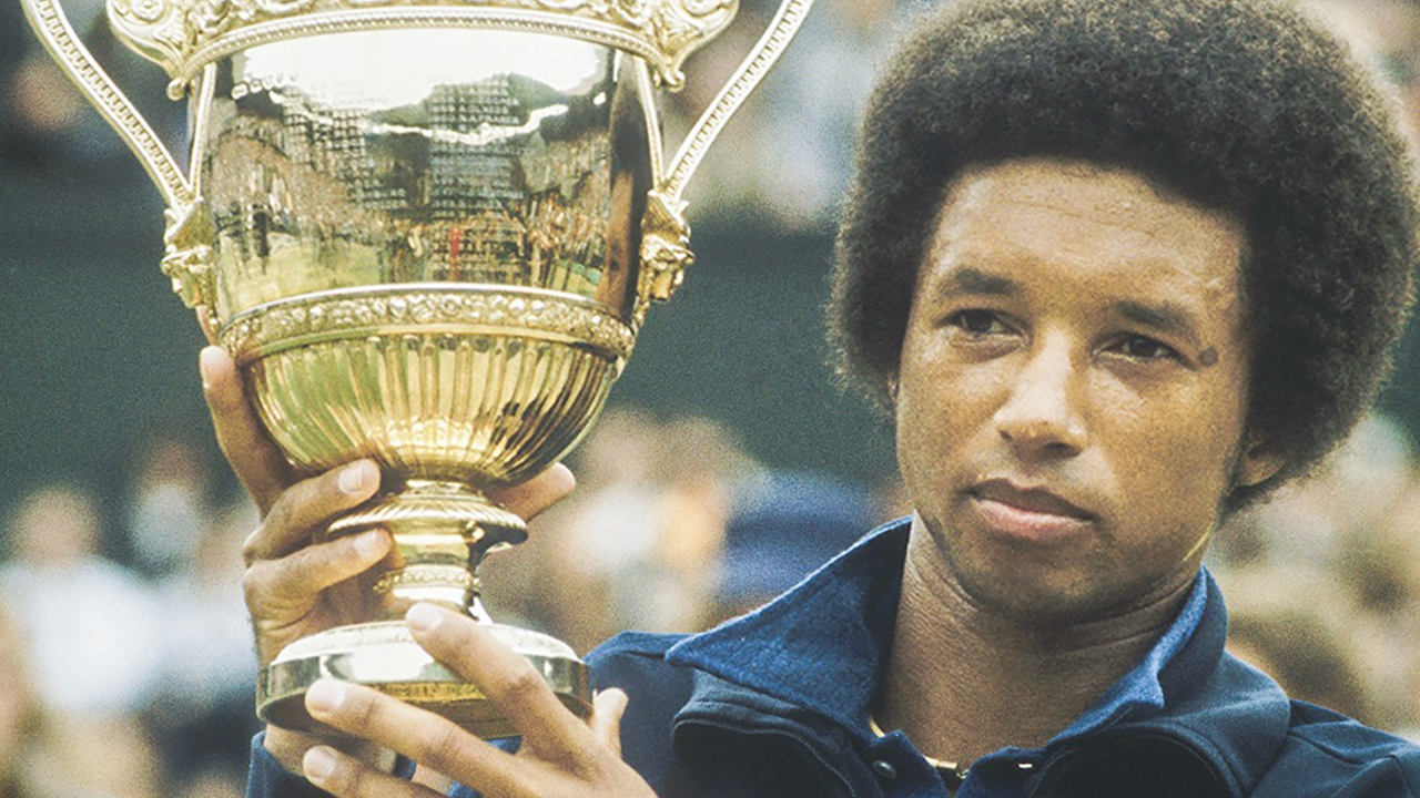 에이즈보다 더 무서웠던 인종 차별…흑인 최초 테니스 세계 1위 아서 애시